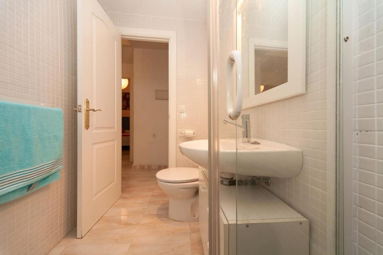 Apartamento A Redes Lägenhet Sevilla Exteriör bild
